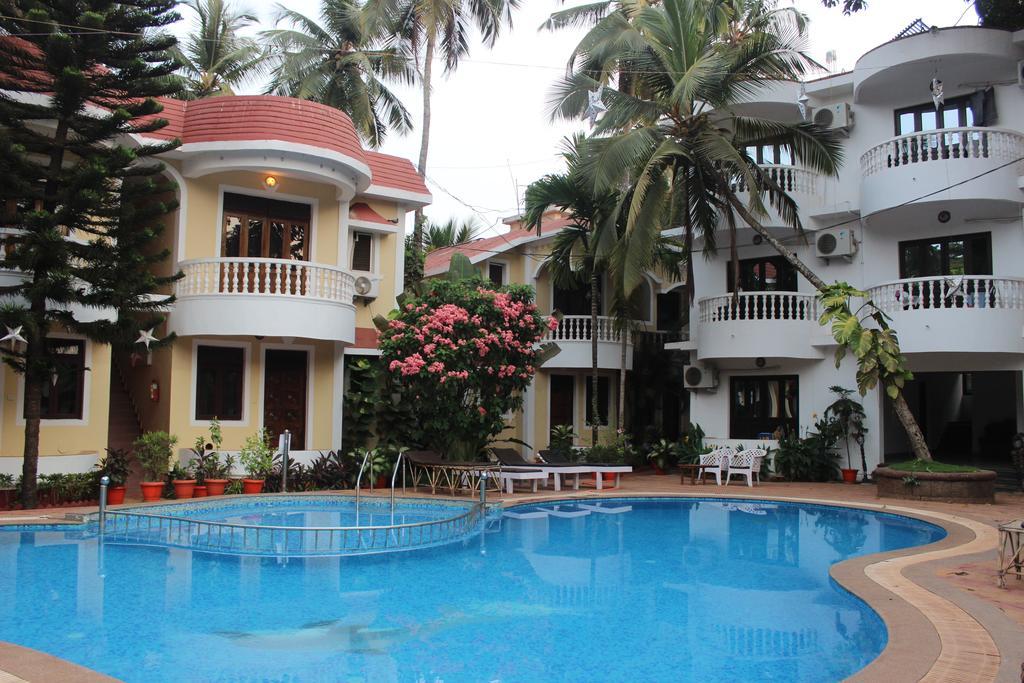 Naga Cottages Morjim Bagian luar foto