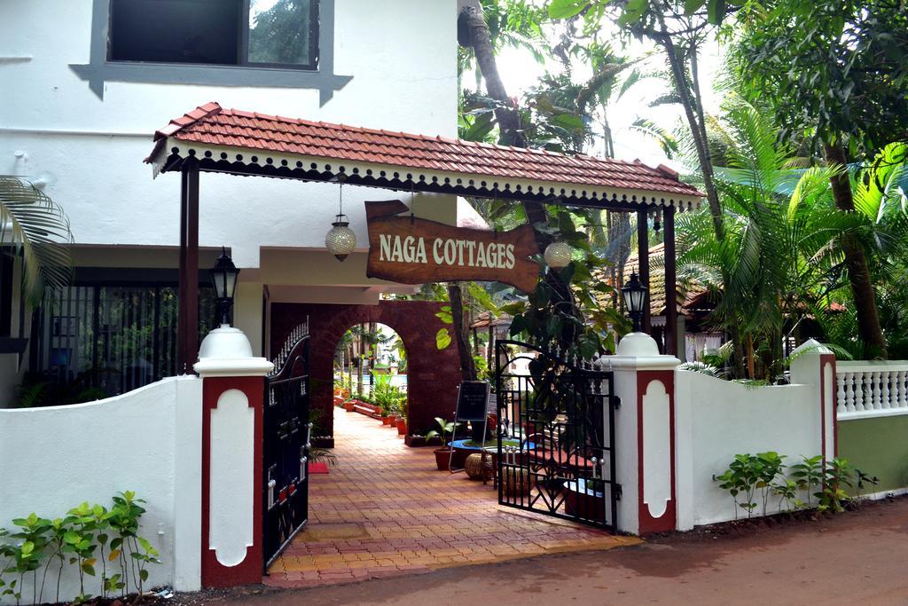 Naga Cottages Morjim Bagian luar foto