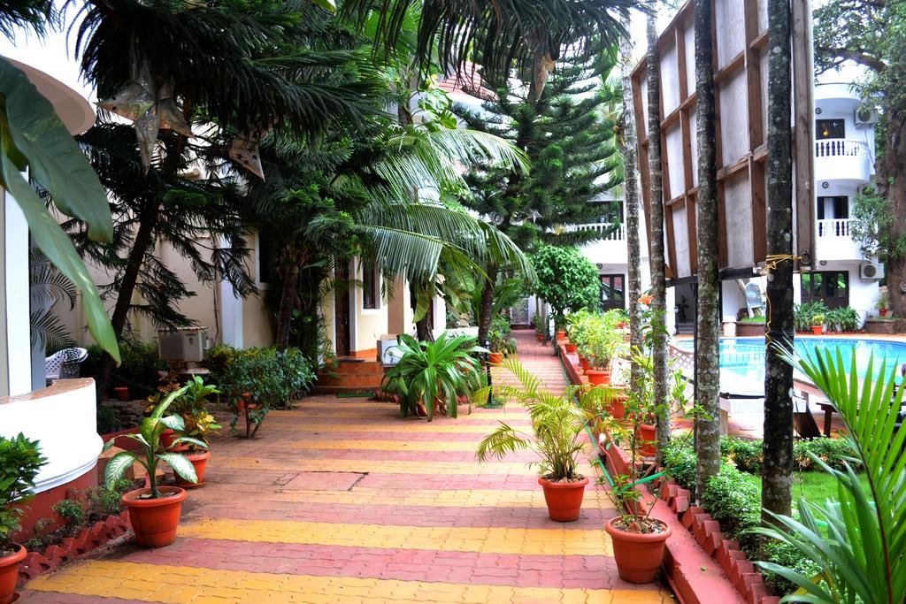Naga Cottages Morjim Bagian luar foto