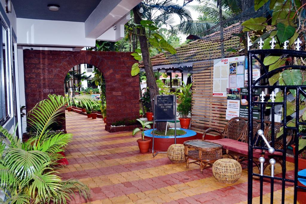 Naga Cottages Morjim Bagian luar foto