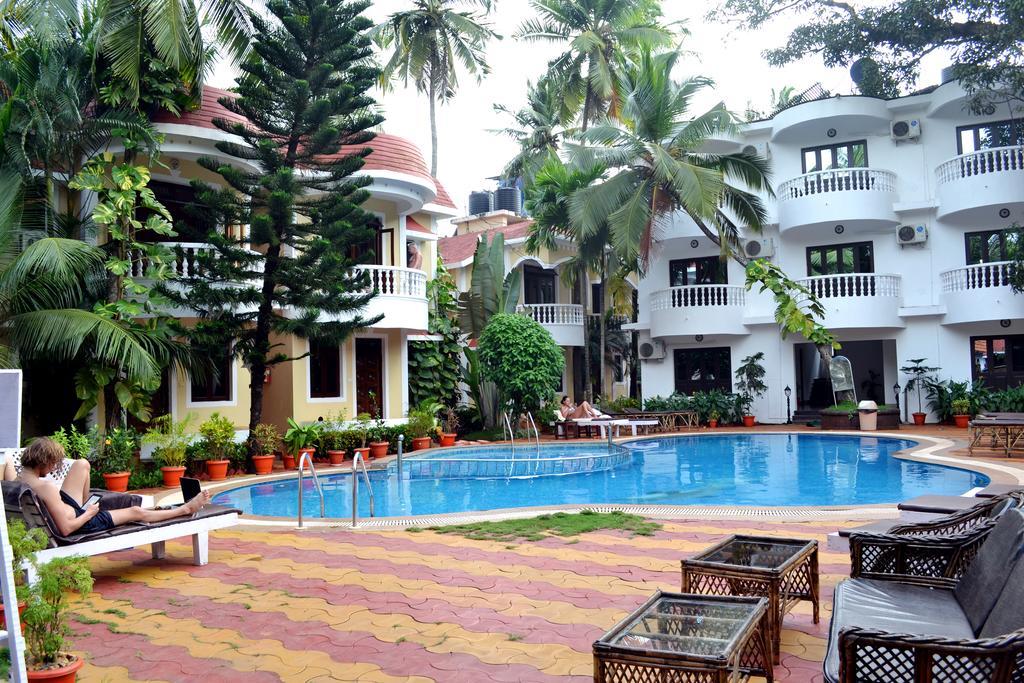 Naga Cottages Morjim Bagian luar foto
